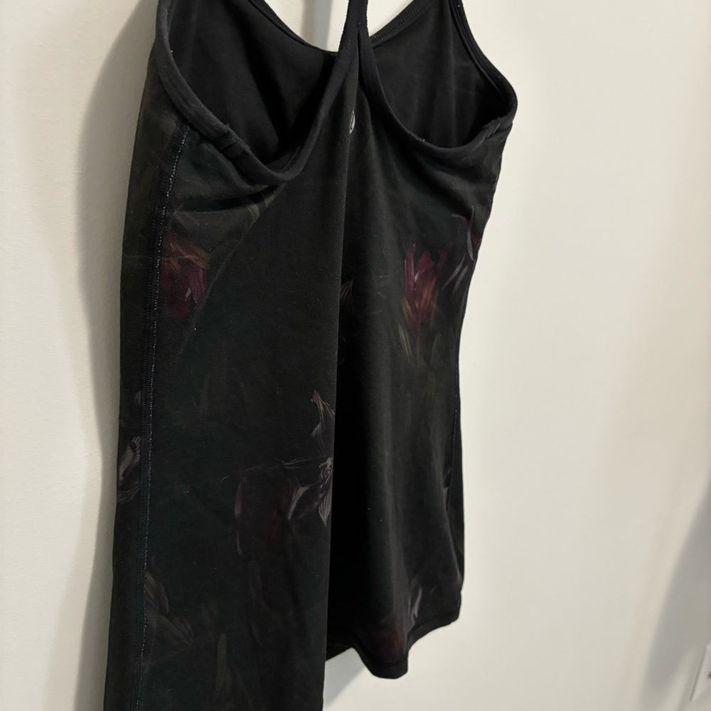 Lululemon Power Y Tank Top Midnight Iris Black Floral Size 2 - Picture 9 of 12